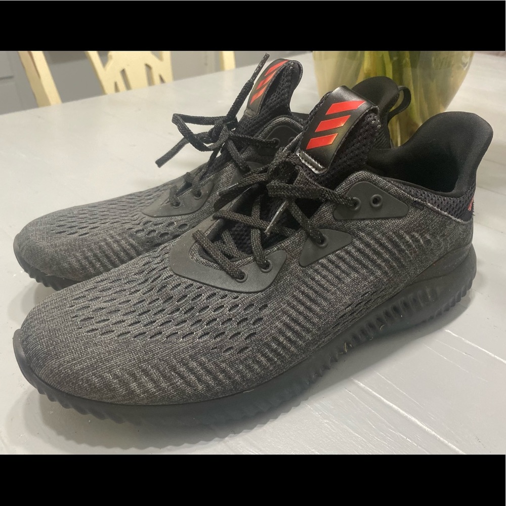 Men’s Adidas Alpha Bounce size 12